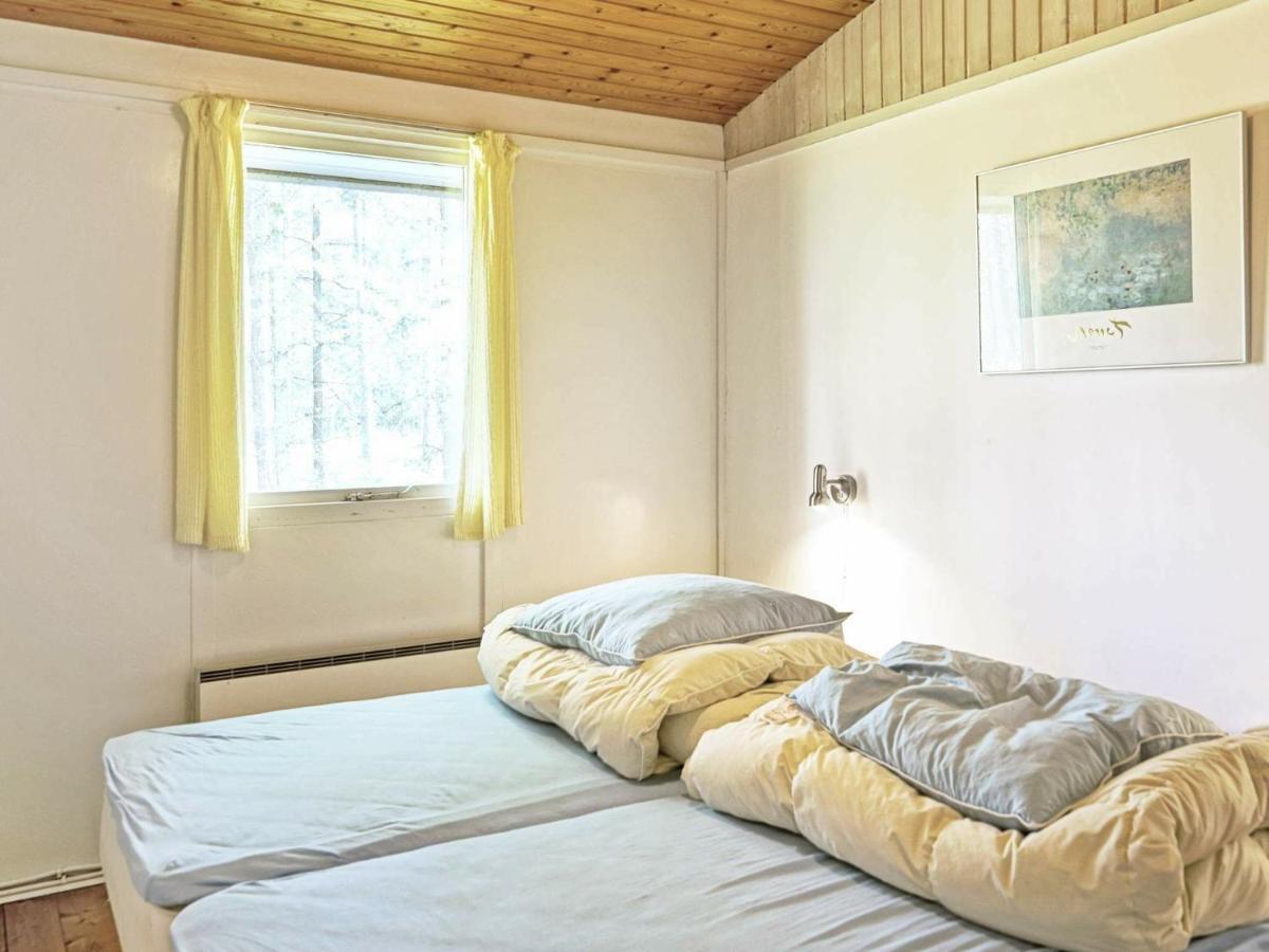 6 Person Holiday Home In Aakirkeby Vester Sømarken Kültér fotó