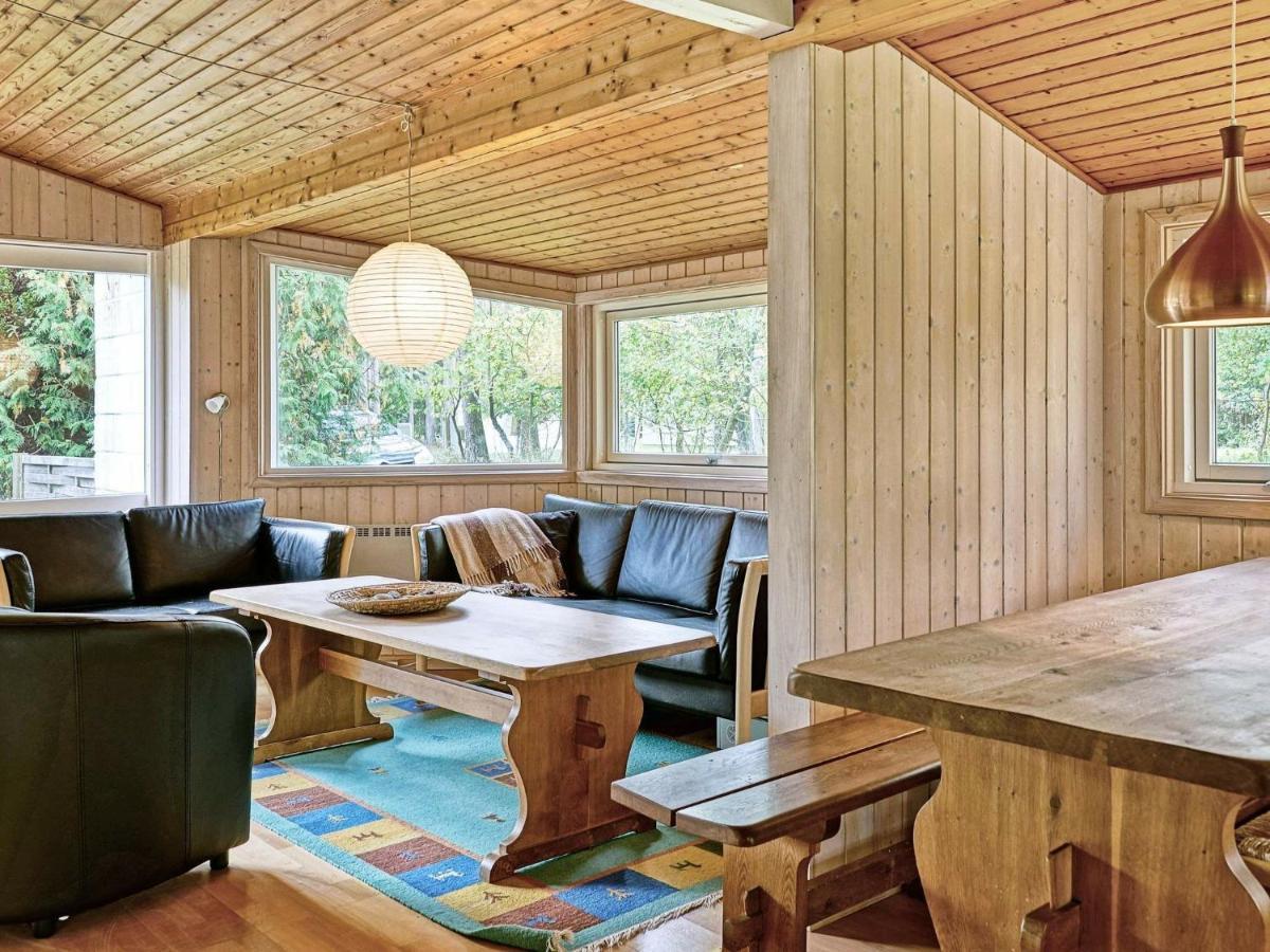 6 Person Holiday Home In Aakirkeby Vester Sømarken Kültér fotó