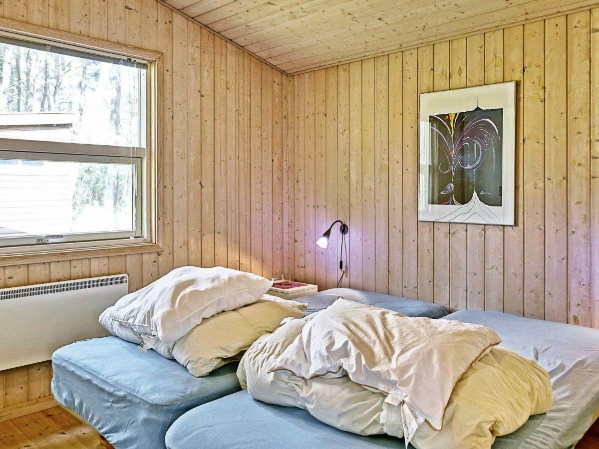 6 Person Holiday Home In Aakirkeby Vester Sømarken Kültér fotó